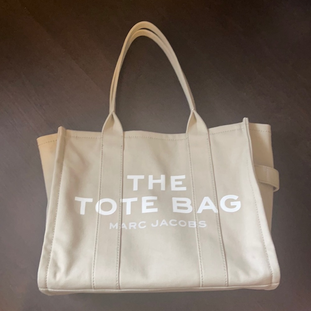 Marc Jacobs tote